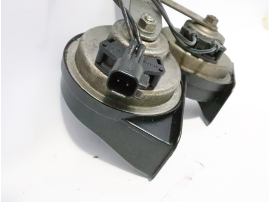 Klaxon  / avertisseur occasion FORD MONDEO II Phase 1 - 2.0 TDCI 115ch