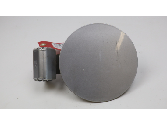 VOLET DE TRAPPE CARBURANT