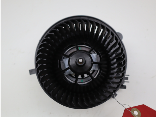 Ventilateur de chauffage occasion VOLKSWAGEN TIGUAN II Phase 1 - 2.0 TDI 150ch
