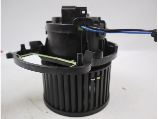 Ventilateur de chauffage occasion RENAULT MEGANE IV Phase 1 - 1.3 TCE 140ch