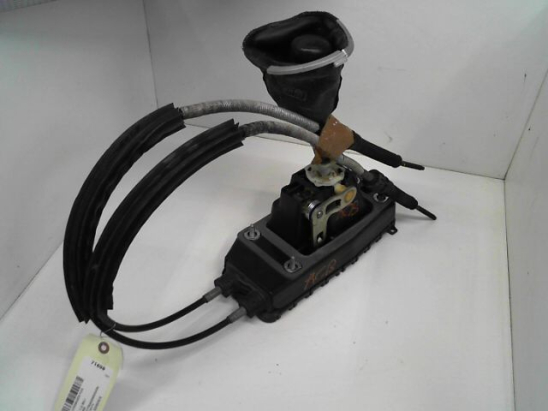 Tringlerie boite occasion VOLKSWAGEN FOX Phase 1 - 1.2i 6v 55ch