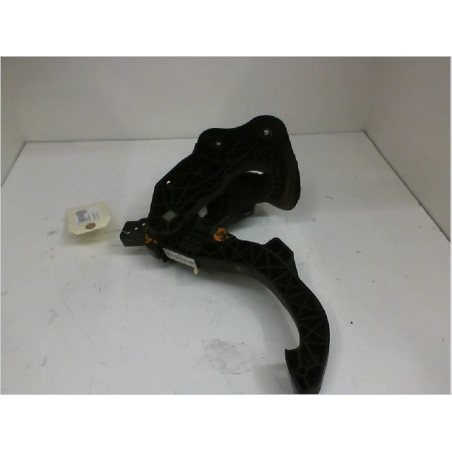 Pedale embrayage occasion PEUGEOT PARTNER III Phase 1 - 1.6 HDI 100ch