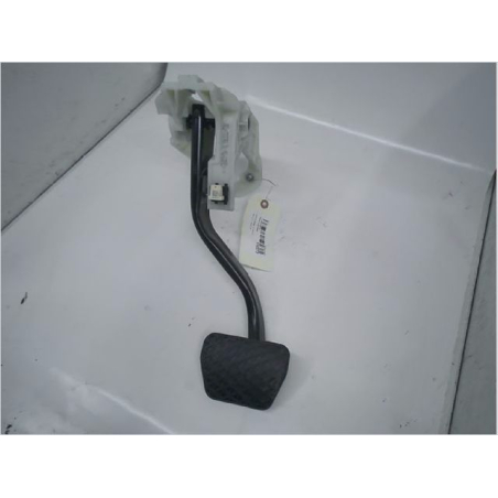 Pedale de frein occasion B.M.W. SERIE 1 II phase 2 - 118D 2.0 150ch