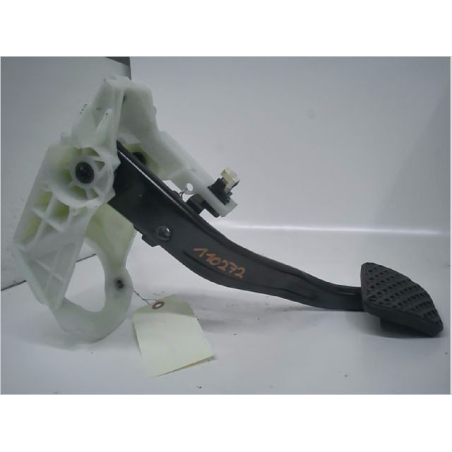 Pedale de frein occasion B.M.W. SERIE 1 II phase 2 - 118D 2.0 150ch