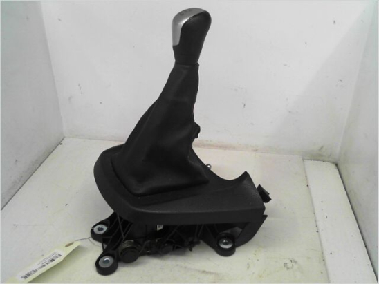 Levier de vitesses occasion FORD FIESTA VI Phase 1 - 1.4 TDCI 70ch