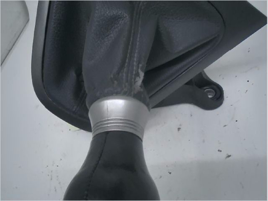 Levier de vitesses occasion TOYOTA AURIS I Phase 1 - 1.6 VVTi 124ch