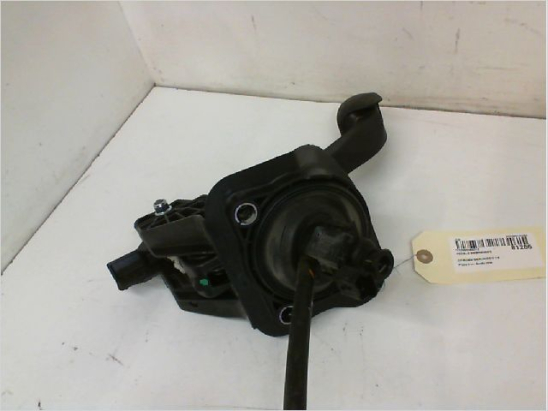 Pedale embrayage occasion CITROEN BERLINGO III Phase 1 - 1.6 BlueHDI 100ch