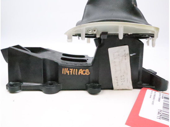 Levier de vitesses occasion RENAULT MEGANE III Phase 1 CC - 1.9 DCI 130ch