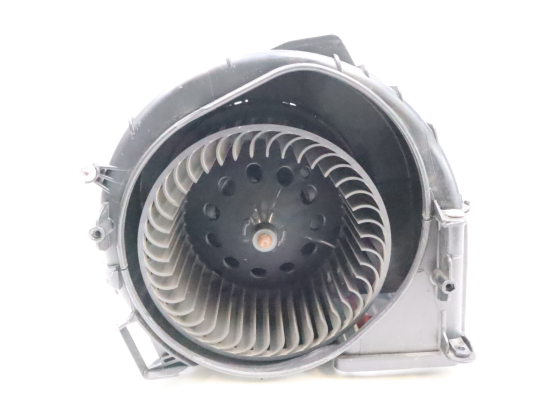 Ventilateur de chauffage occasion RENAULT MEGANE III Phase 1 CC - 1.9 DCI 130ch