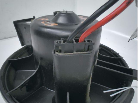 VENTILATEUR DE CHAUFFAGE