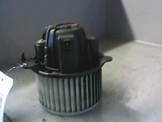 VENTILATEUR DE CHAUFFAGE