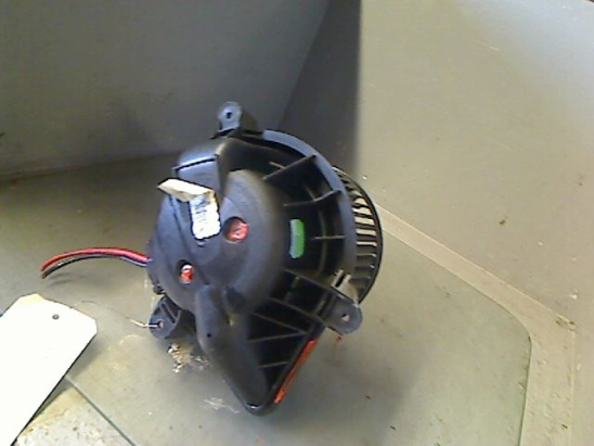 VENTILATEUR DE CHAUFFAGE