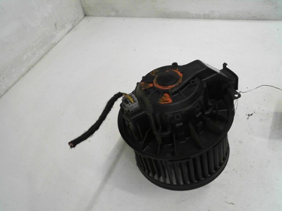 Ventilateur de chauffage occasion FORD FIESTA VI Phase 1 - 1.2i 82ch