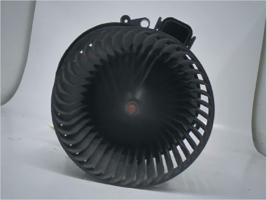 Ventilateur de chauffage occasion B.M.W. SERIE 1 II phase 2 - 118D 2.0 150ch