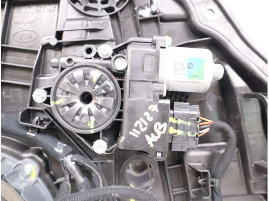 MECANISME+MOTEUR LEVE-GLACE ARG