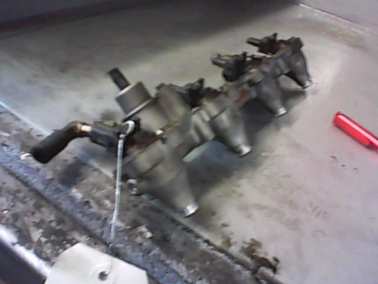 Rampe injection occasion FORD MONDEO I Phase 2 - 1.8