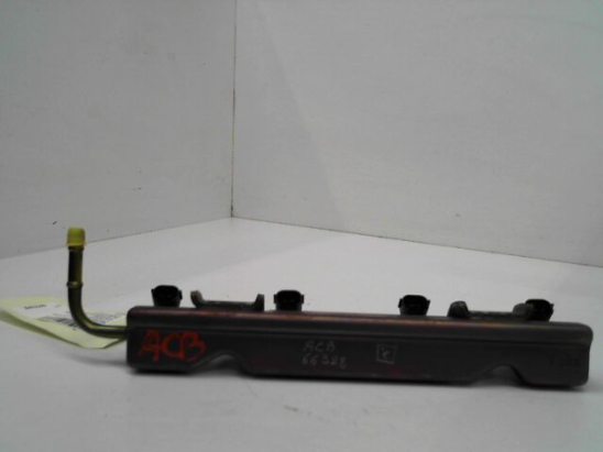 Rampe injection occasion NISSAN MICRA III Phase 1 - 1.2i