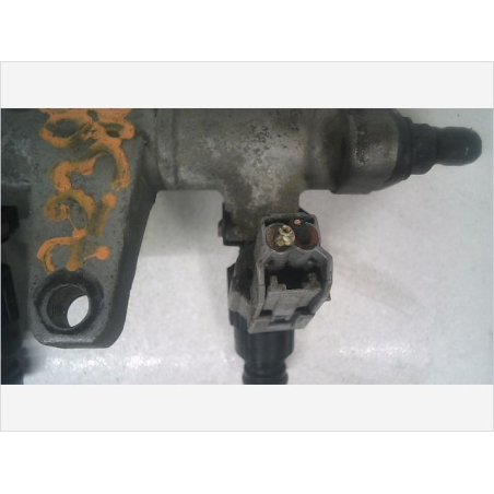 Rampe injection occasion HYUNDAI COUPE II phase 1 - 1.6i 105ch