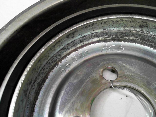 Poulie de vilebrequin occasion SUZUKI SPLASH Phase 1 - 1.3 CDTI 75ch