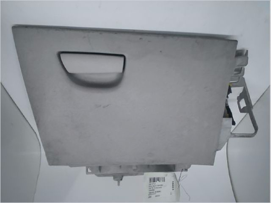 Boite à gants occasion FIAT STILO Phase 1 - 1.9 JTD 115ch