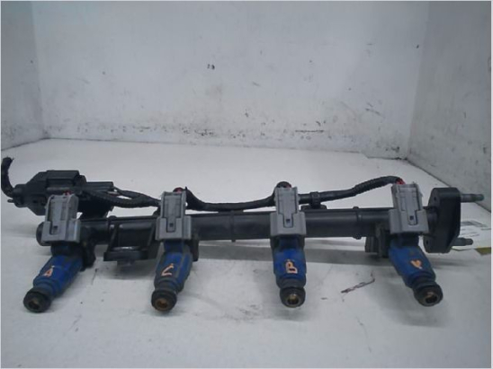 Rampe injection occasion KIA PICANTO I Phase 2 - 1.0i 62ch