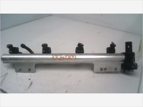 Rampe injection occasion VOLVO V40 I Phase 2 - 1.8 16v