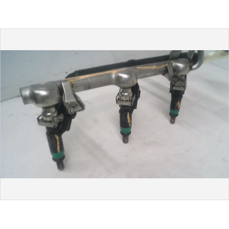 Rampe injection occasion AUDI A4 II Phase 1 - 3.0i 220ch