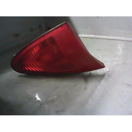 Feu arrière interieur gauche occasion ALFA ROMEO 147 Phase 1 - 1.6 T.S 105ch