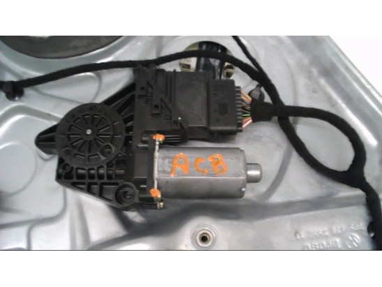 MECANISME+MOTEUR LEVE-GLACE ARG