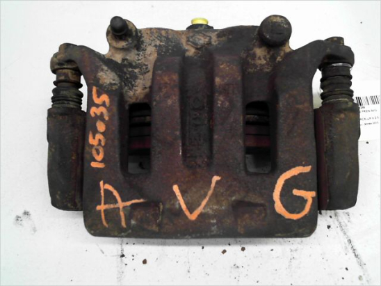 Etrier de frein avant gauche occasion NISSAN PICK-UP III Phase 2 - 2.5 TDI 4x4