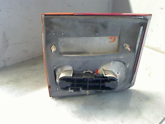 Feu arrière interieur gauche occasion LAND ROVER RANGE II phase 1 - 4.6 HSE