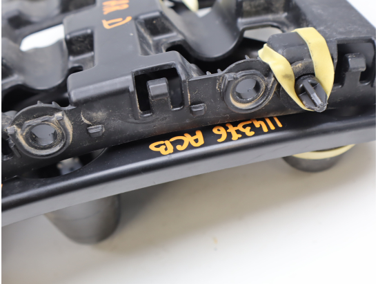 SUPPORT D PARE-CHOC AR