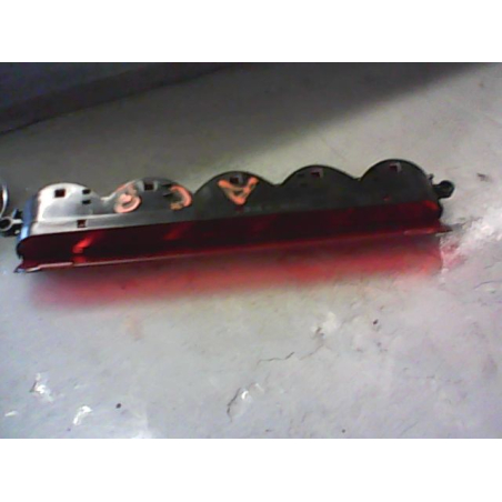 Feux stop supplementaire occasion FIAT PUNTO II Phase 1 - 1.9 JTD 85ch