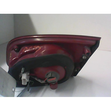 Feu arrière interieur gauche occasion HYUNDAI SANTA FE II Phase 1 - 2.2 CRDI 155ch 4WD