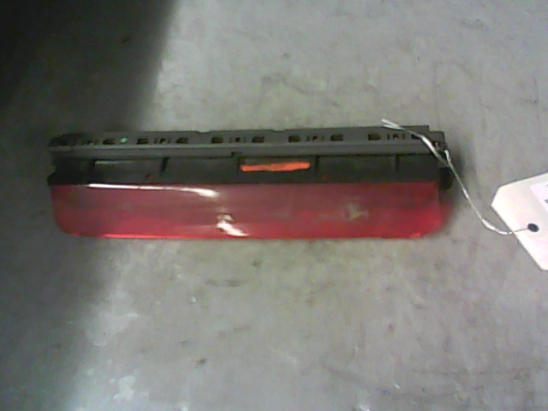 Feux stop supplementaire occasion FIAT PUNTO II Phase 2 - 1.9 JTD 85ch