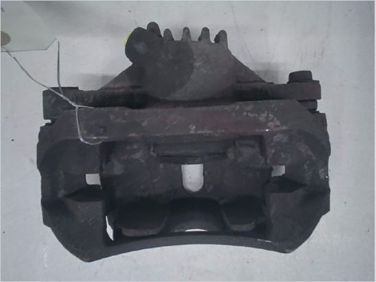 Etrier de frein avant gauche occasion PEUGEOT 206 Phase 1 - 1.4i