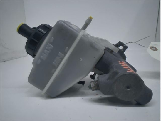 Maitre cylindre occasion RENAULT MASTER II Phase 1 - 2.2 DCI 90ch