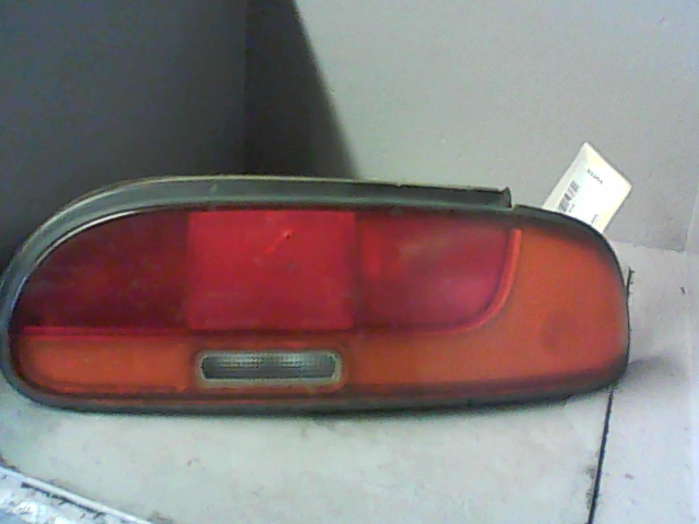 Feu arrière droit occasion NISSAN 100NX Phase 1 - 1.6i