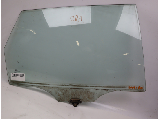 Glace porte ar d occasion KIA CEE D I Phase 1 SW - 1.6 CRDI 115ch