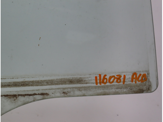 Glace porte ar d occasion KIA CEE D I Phase 1 SW - 1.6 CRDI 115ch