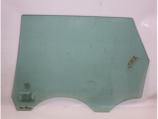 Glace porte ar d occasion VOLVO V50 Phase 2 - 2.0 D 136ch