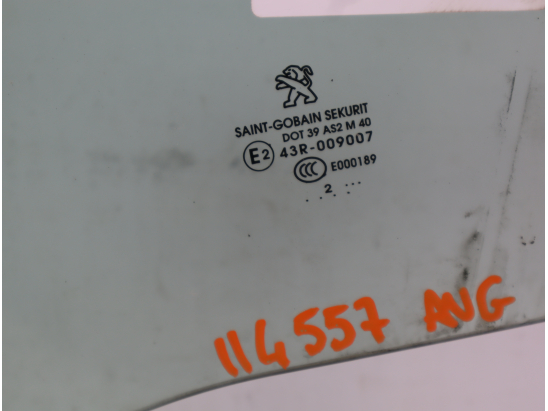 Glace porte av g occasion PEUGEOT 208 Phase 1 - 1.6 HDI 8v 115ch