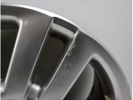 Jante aluminium occasion VOLKSWAGEN GOLF V Phase 1 - 2.0 FSI 150ch