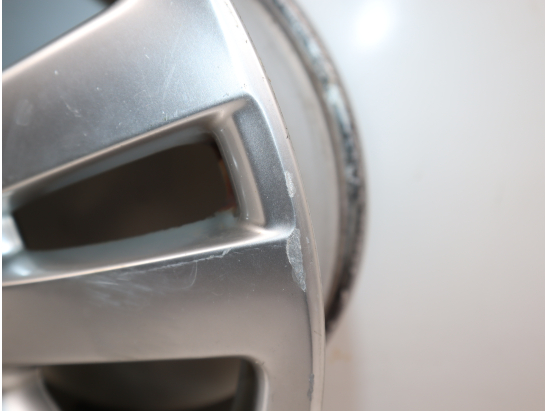 Jante aluminium occasion VOLKSWAGEN GOLF V Phase 1 - 2.0 FSI 150ch