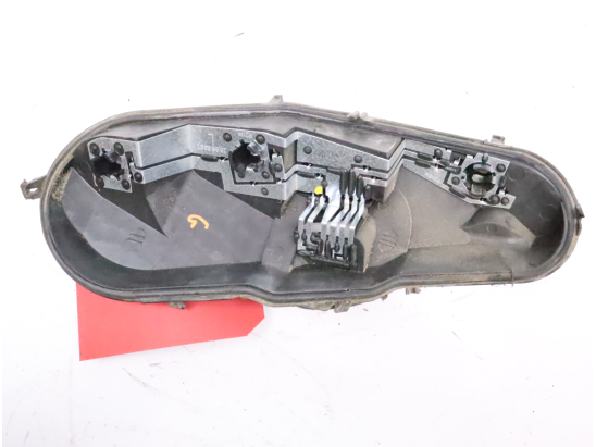 Platine feu arrière gauche occasion PEUGEOT 107 Phase 2 - 1.0i 70ch 12v