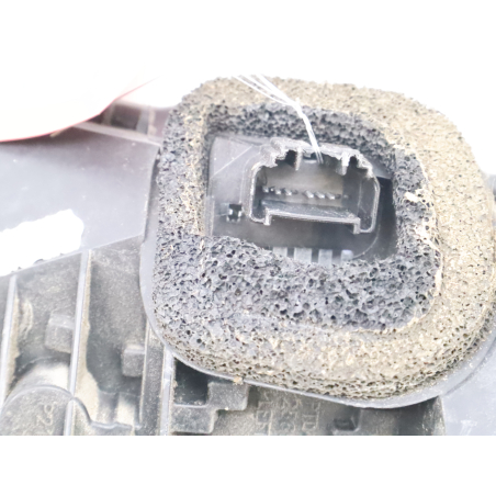 Platine feu arrière gauche occasion PEUGEOT 107 Phase 2 - 1.0i 70ch 12v