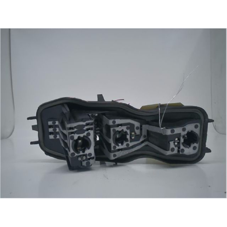 Platine feu arrière droit occasion RENAULT SCENIC II Phase 2 - 1.5 DCI 105ch