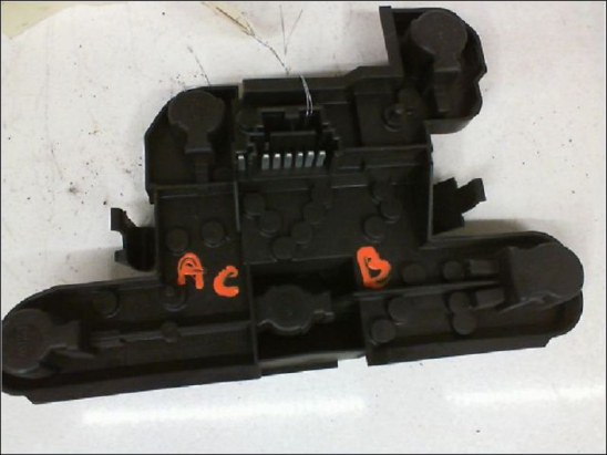 Platine feu arrière gauche occasion RENAULT MEGANE I Phase 2 - 1.9 DTI