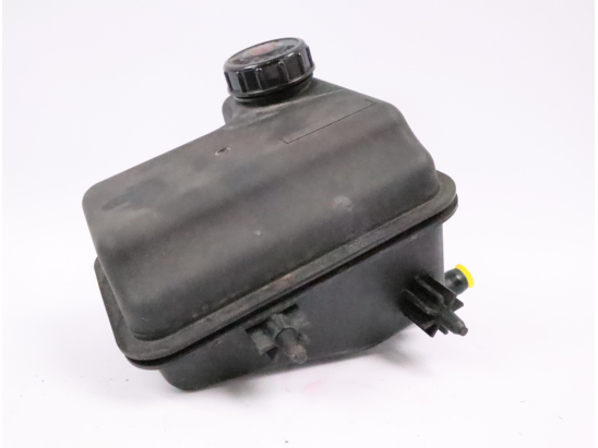 RESERVOIR POMPE DIRECTION