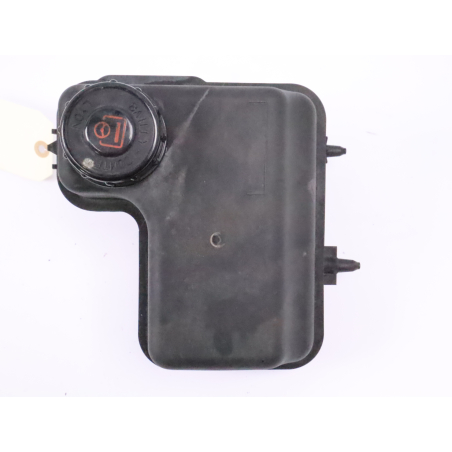 RESERVOIR POMPE DIRECTION